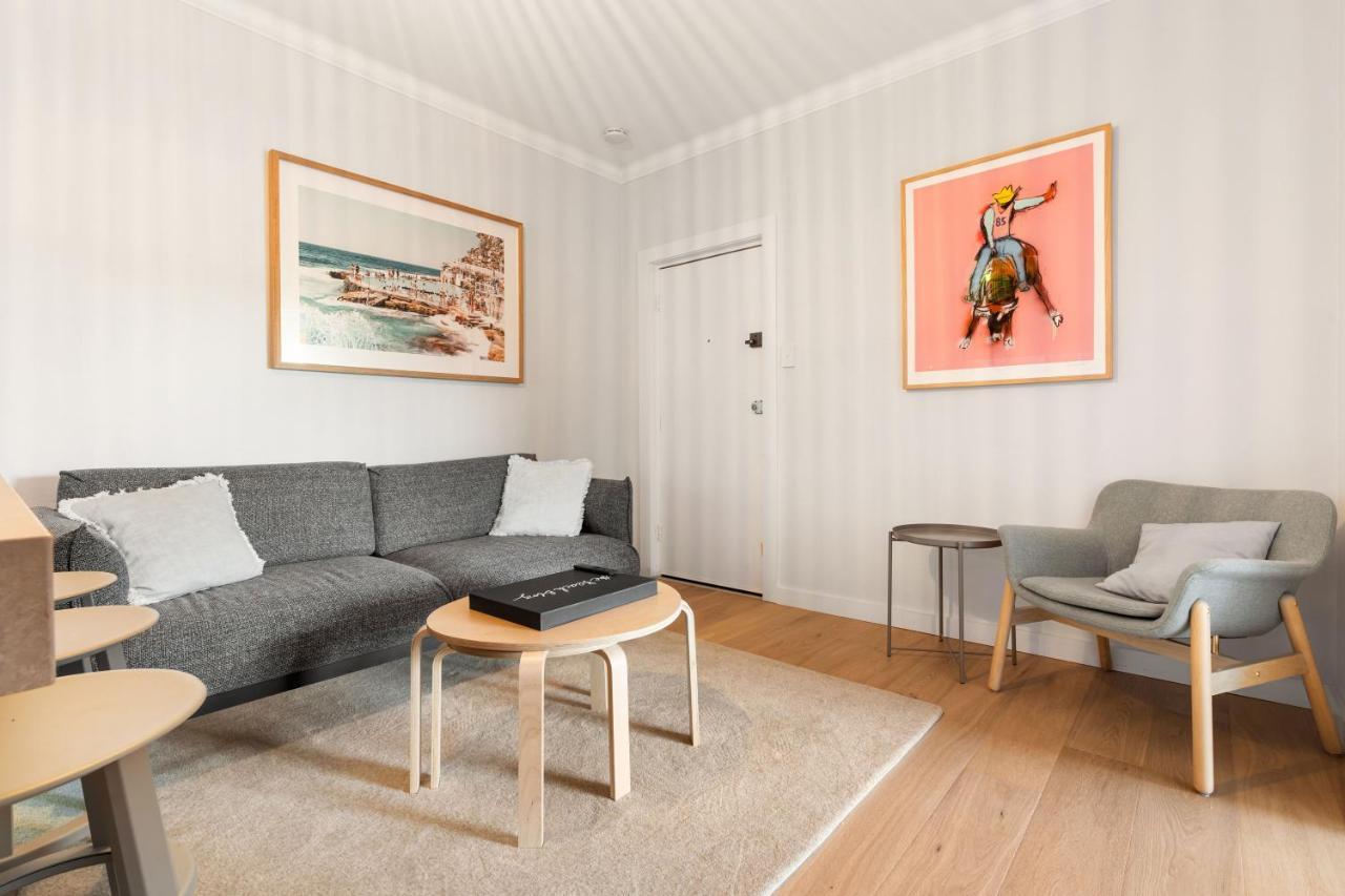 Luxe 2br With Smart Tv Steps From Bondi Apartment *